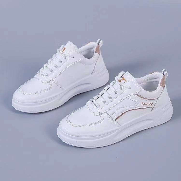 Fashion Casual White Shoes Women's Sports Soft Bottom Increase