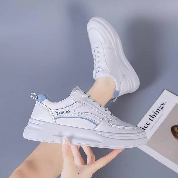 Fashion Casual White Shoes Women's Sports Soft Bottom Increase