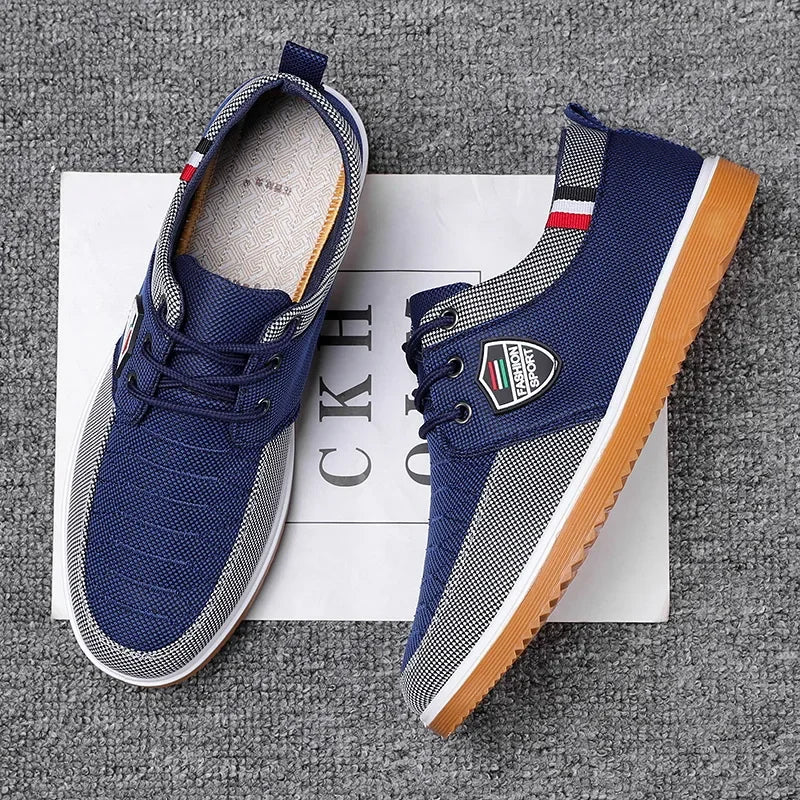 Old Beijing Cloth Shoes Versatile Work Shoes Casual breathable wear-resistant Fashion Lacing Casual Canvas Shoes Large sizes