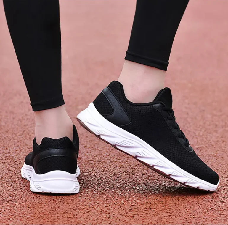 Original Men Running Walking Mesh Shoes Fashion Casual Sneakers Outdoor Breathable Athletic Gym Lightweight Men Tennis Footwear